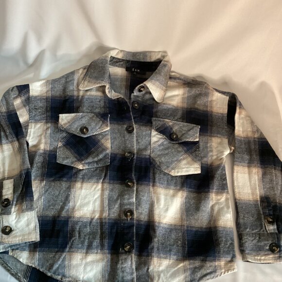E & M Plaid Flannel Shirt Women’s S – Black/Navy Checks, Soft Button-Up - Picture 2 of 4